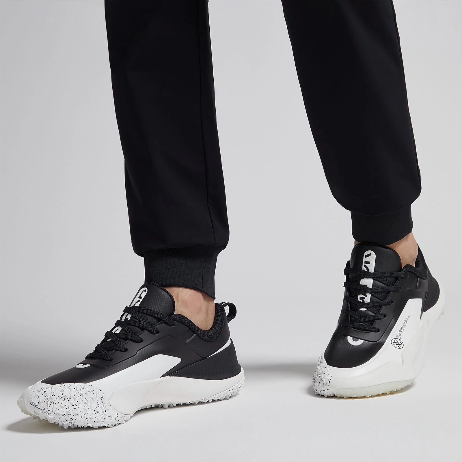 G/18 TPU Golf Shoes Onyx/Snow G/Fore Men's Fashion