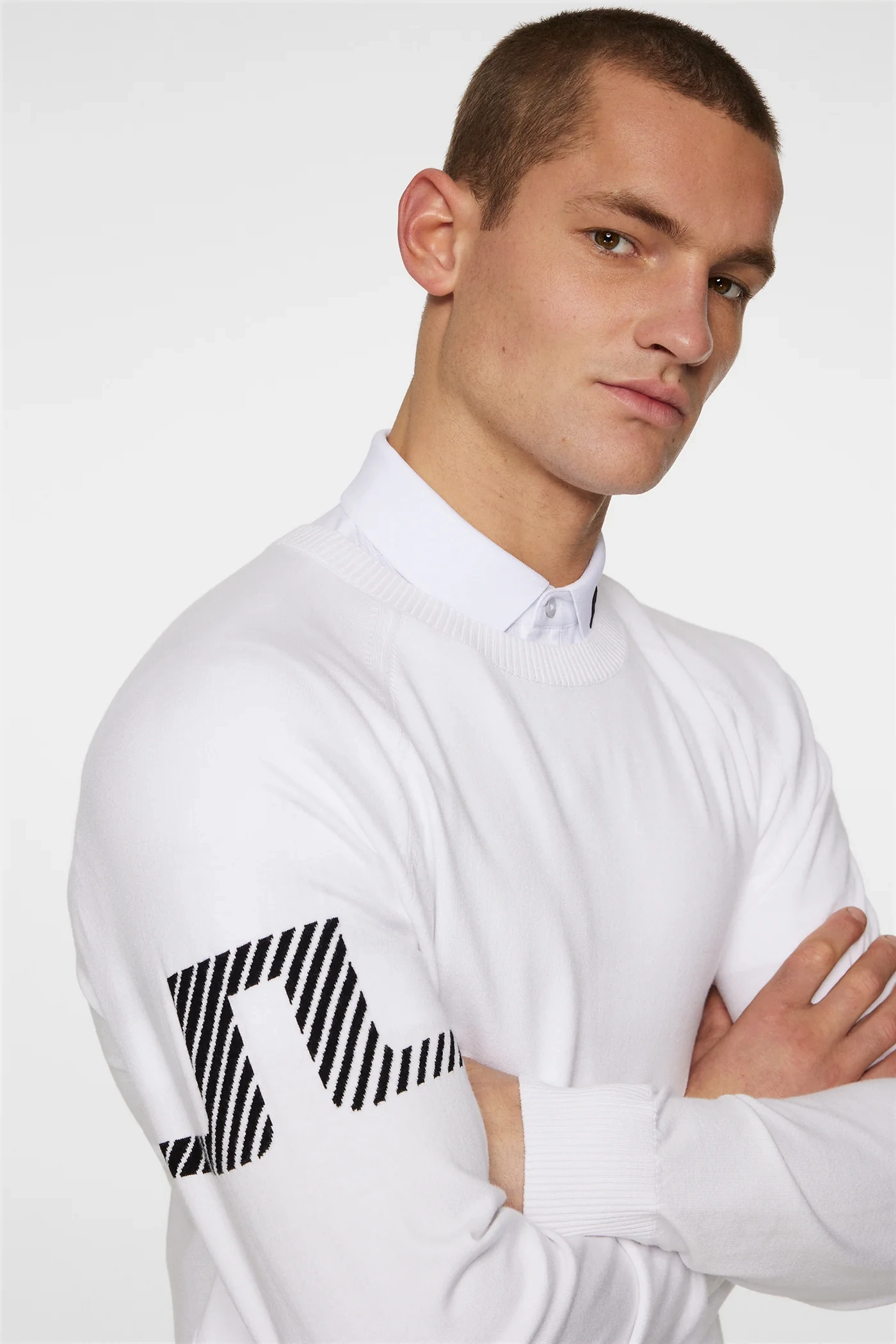 J.Lindeberg Men's Heath Knitted Sweater - WHITE J.Lindeberg men's golf clothing