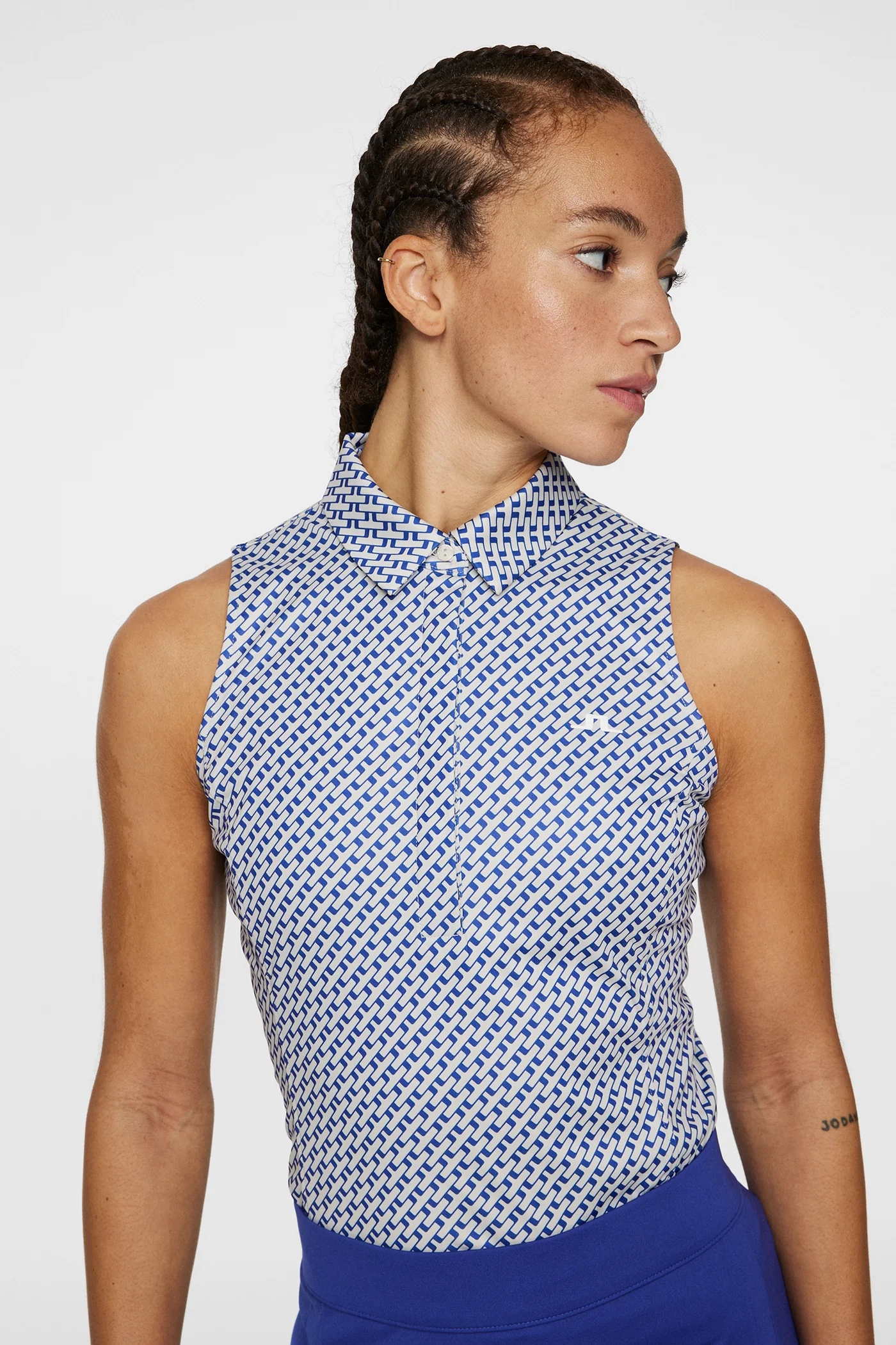 J.Lindeberg Women's DENA Print Sleeveless Polo - TOUR GEO MOONBEAM J.Lindeberg men's golf clothing