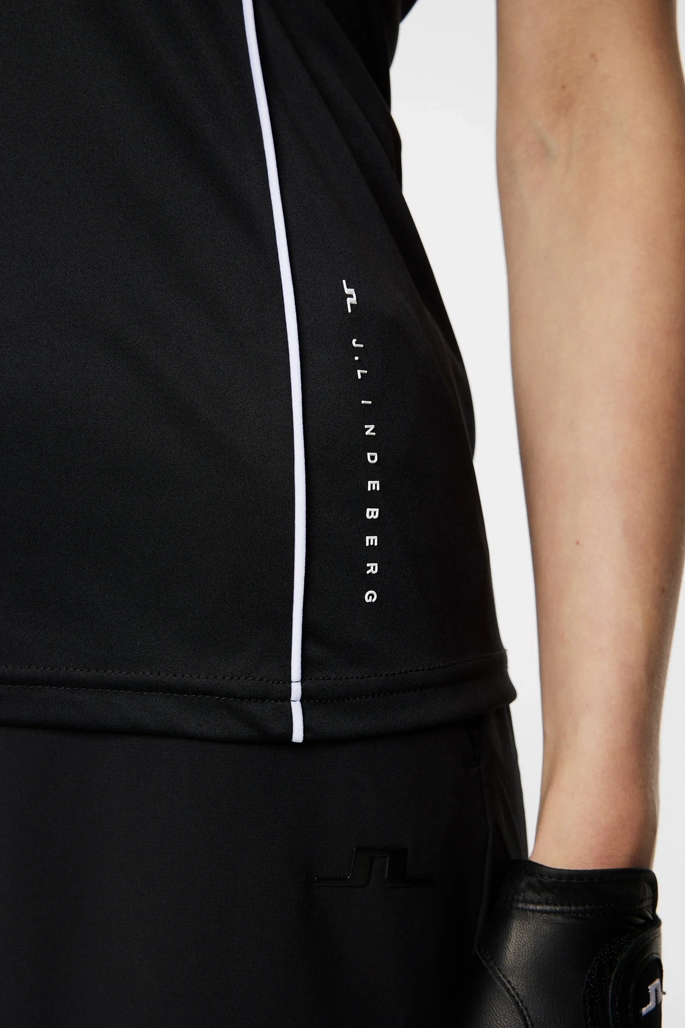 J.Lindeberg Women's LEYLA Polo - BLACK J.Lindeberg Men's Apparel