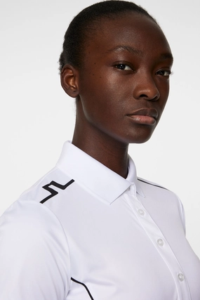 J.Lindeberg Women's LEYLA Polo - WHITE J.Lindeberg men's golf clothing