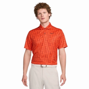men's t-shirt with logo Modern Fit Nike Victory  Golf Polo FQ1134 Active Day Look men's workout clothing