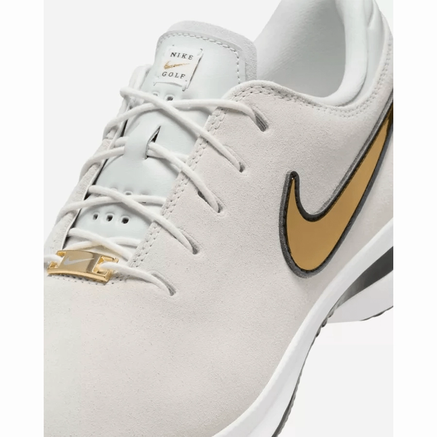 Nike Air Zoom Victory Tour 3 NRG Golf Shoes - White/Gold Classic Men's Spiked Golf Shoes