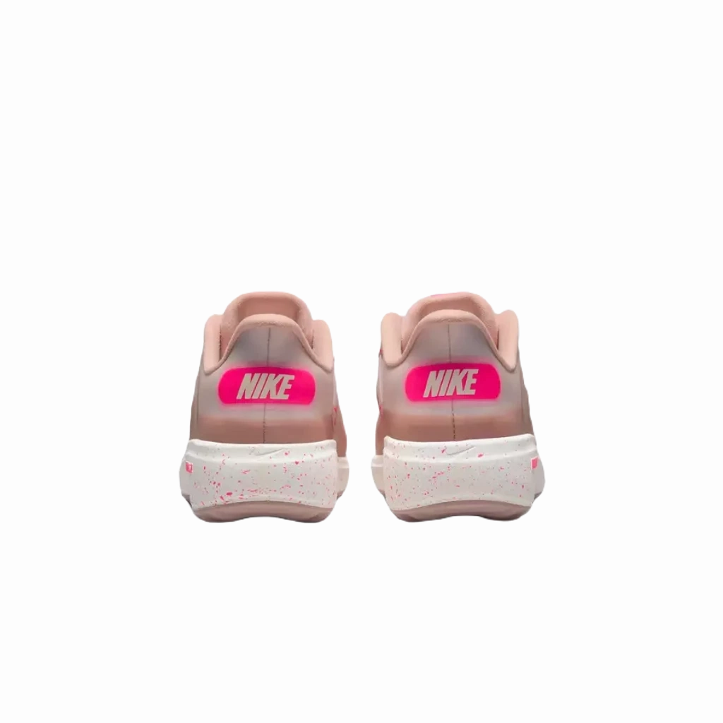 Nike Ladies React Act Tour Golf Shoes - Pink Women's Spikeless Golf Shoes