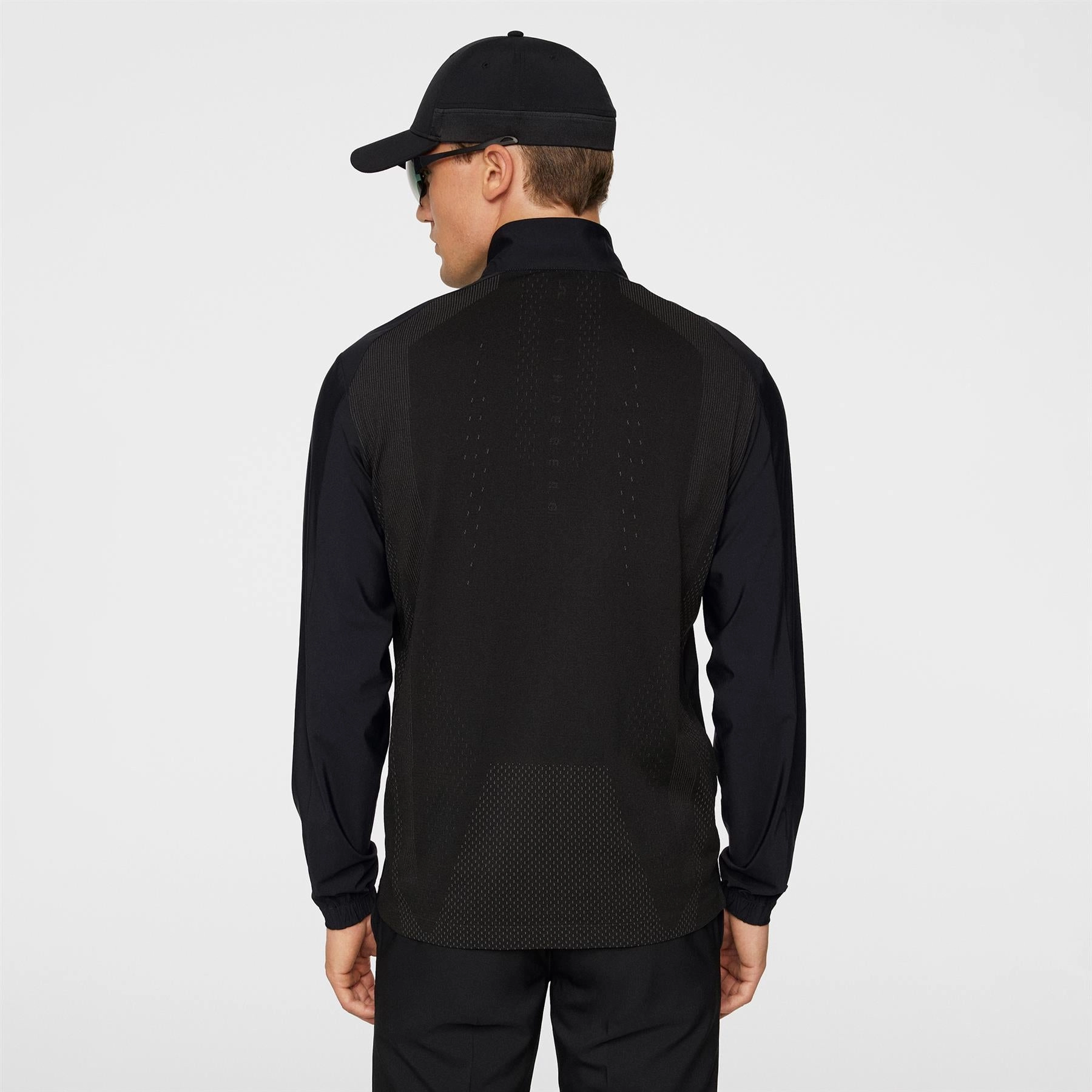 Ollie Tech Quarter Zip Mid Layer Black J.Lindeberg Golfwear for Men