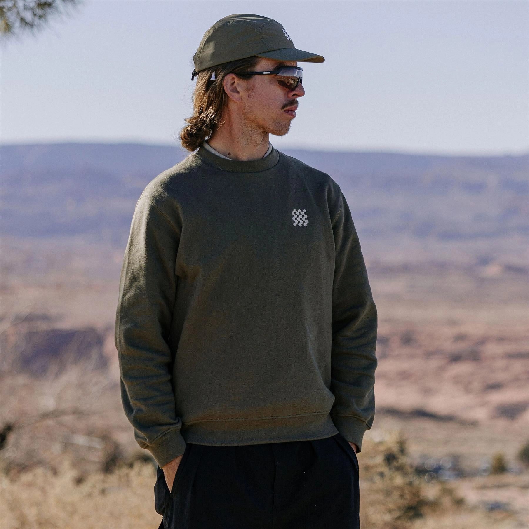 Organic Course Pullover Sweatshirt Olive Manors Men's Classic Apparel