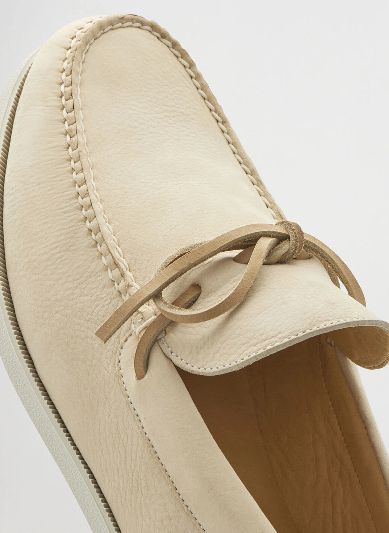 PETER MILLAR Men's Excursionist Nubuck Boat Shoe - STONE Men's Durable Golf Shoes