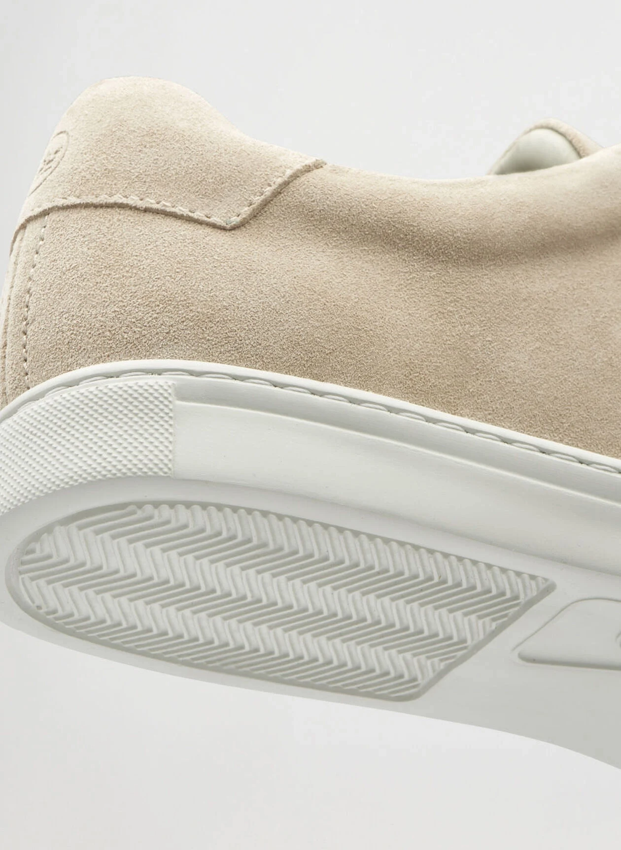 PETER MILLAR Men's Vantage Lite Suede Sneaker - BEIGE Men's Durable Golf Shoes