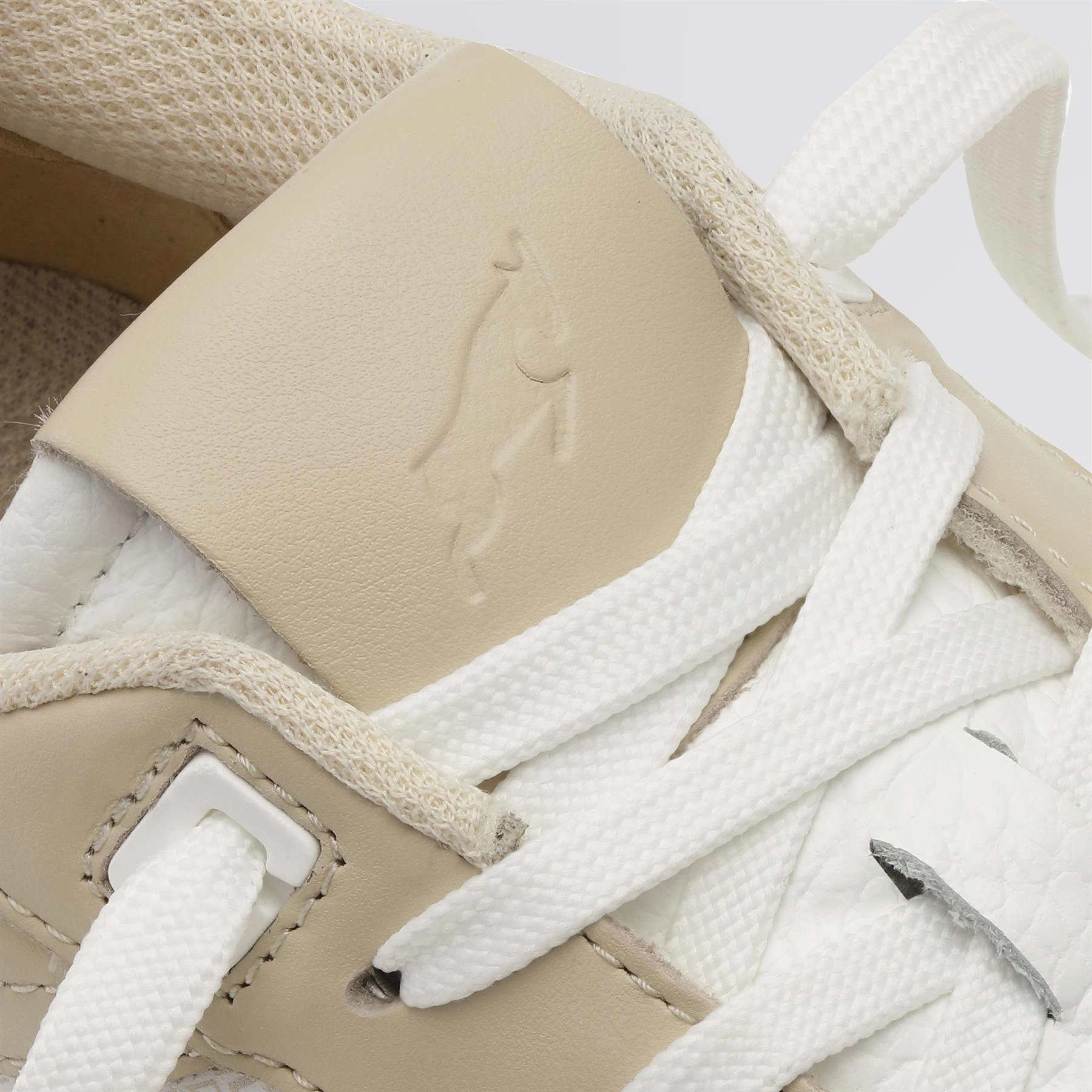 Signature Contour Collection Golf Shoes Beige/White Leather Nike Men's Golf & Sports Shoes