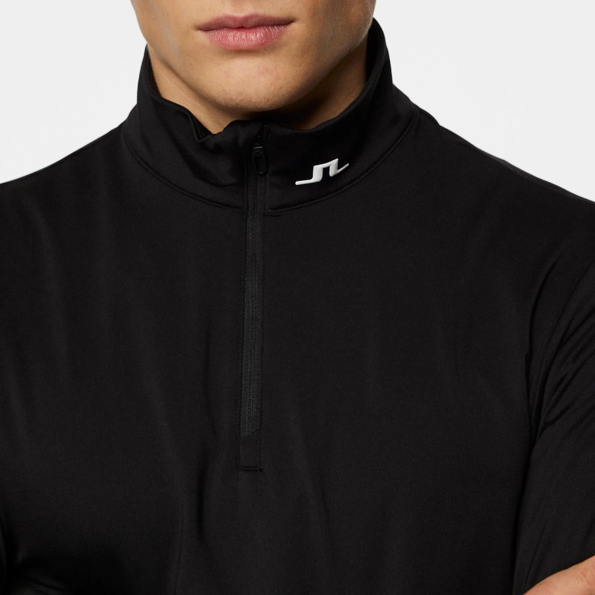 Tour Tech Quarter Zip Mid Layer Black J.Lindeberg Golfwear for Men