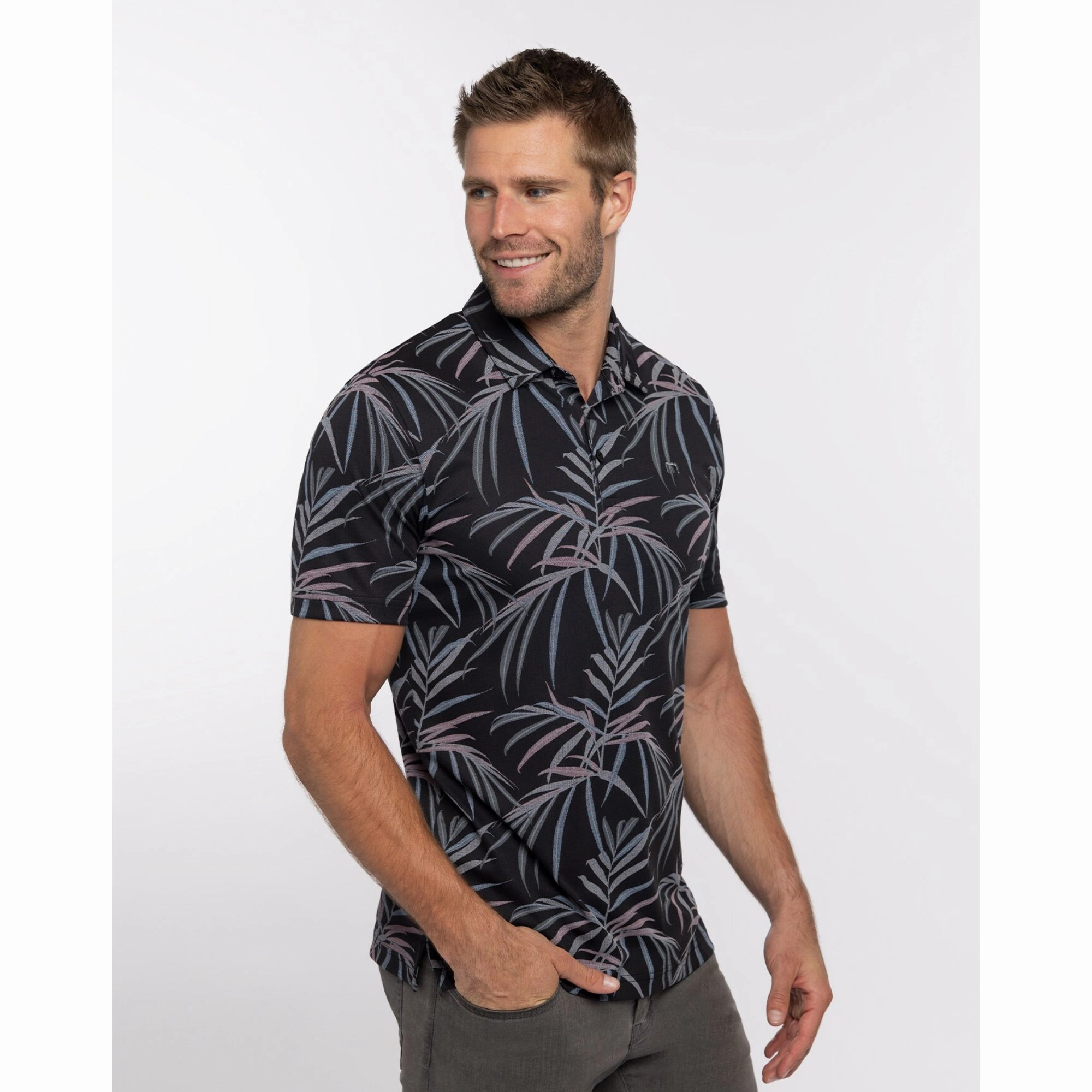 TRAVIS MATHEW MENS BUZZ WORDS POLO - BLACK Travis Mathew Men's Golf Apparel