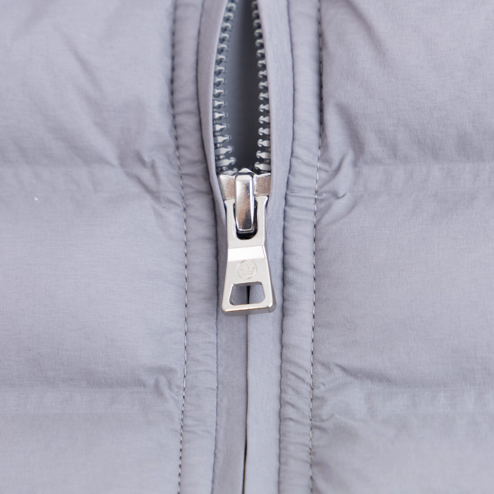 Winsome Hybrid Gilet Oslo Grey Peter Millar Menswear Collection